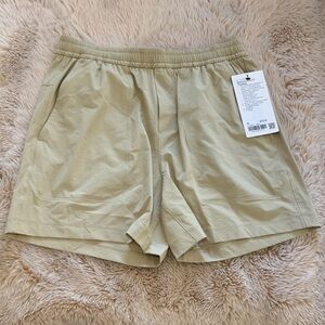 Lululemon Men's Bowline Short 5” (classic fit)